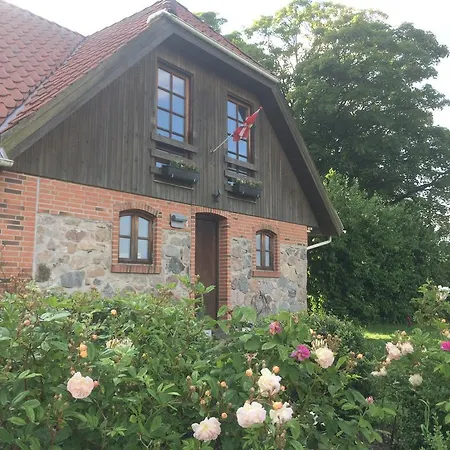 فندق مبيت وإفطار Lundshojgaard *
